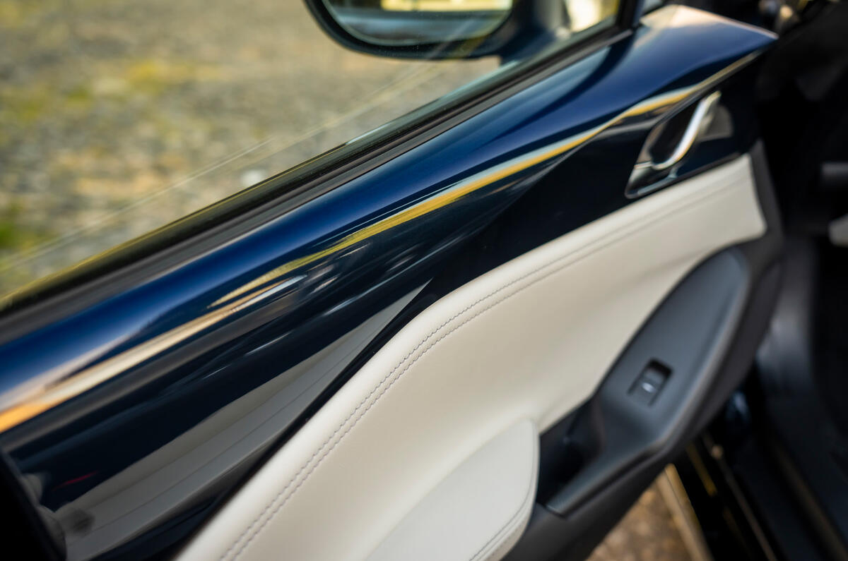 13 Mazda MX 5 Sport Venture 2021 UK FD door cards