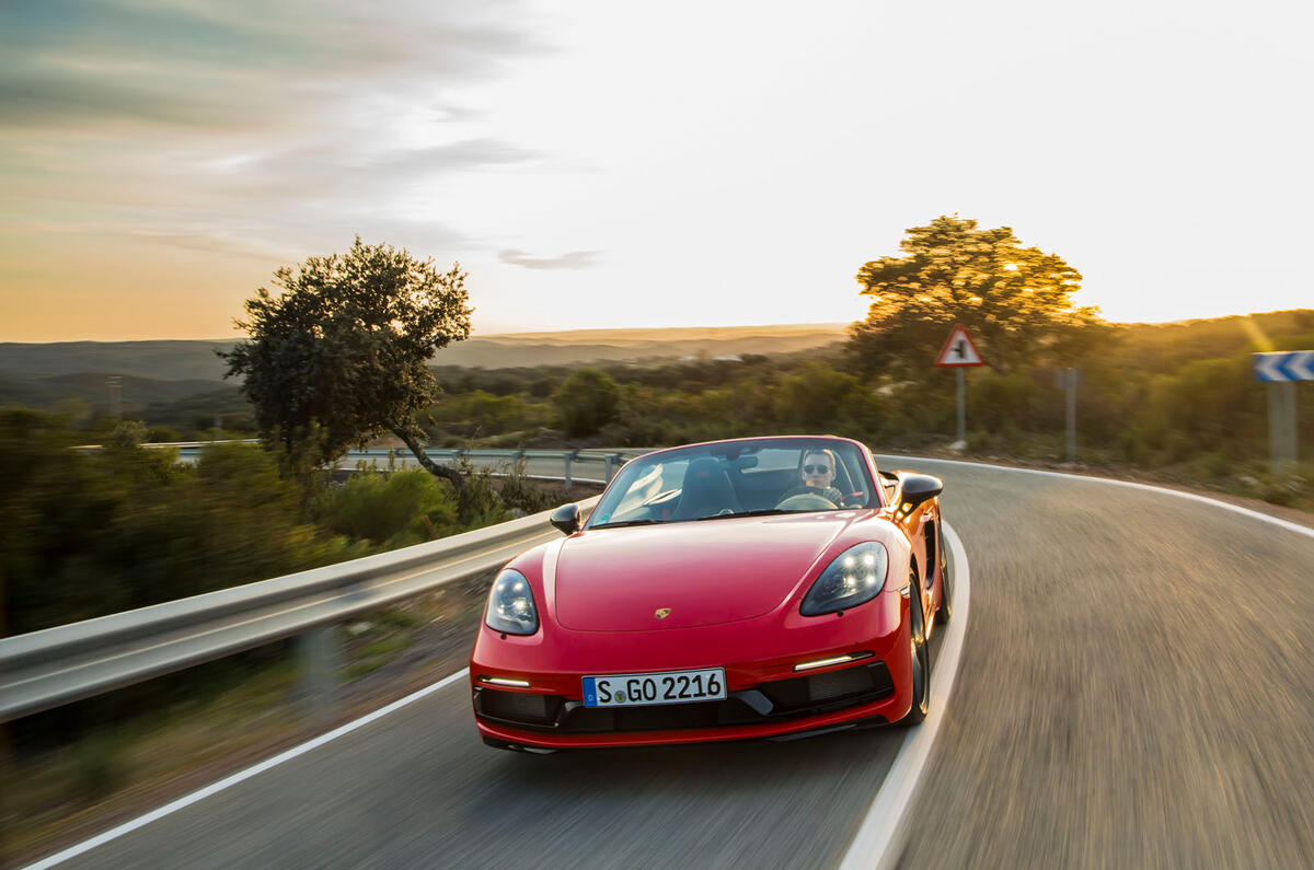 Porsche Boxster T 2019 first drive review - cornering front