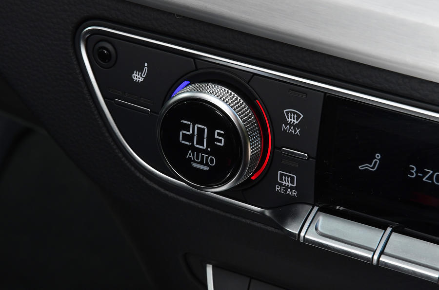 14 Audi SQ5 TDI 2021 UE FD commandes de climatisation