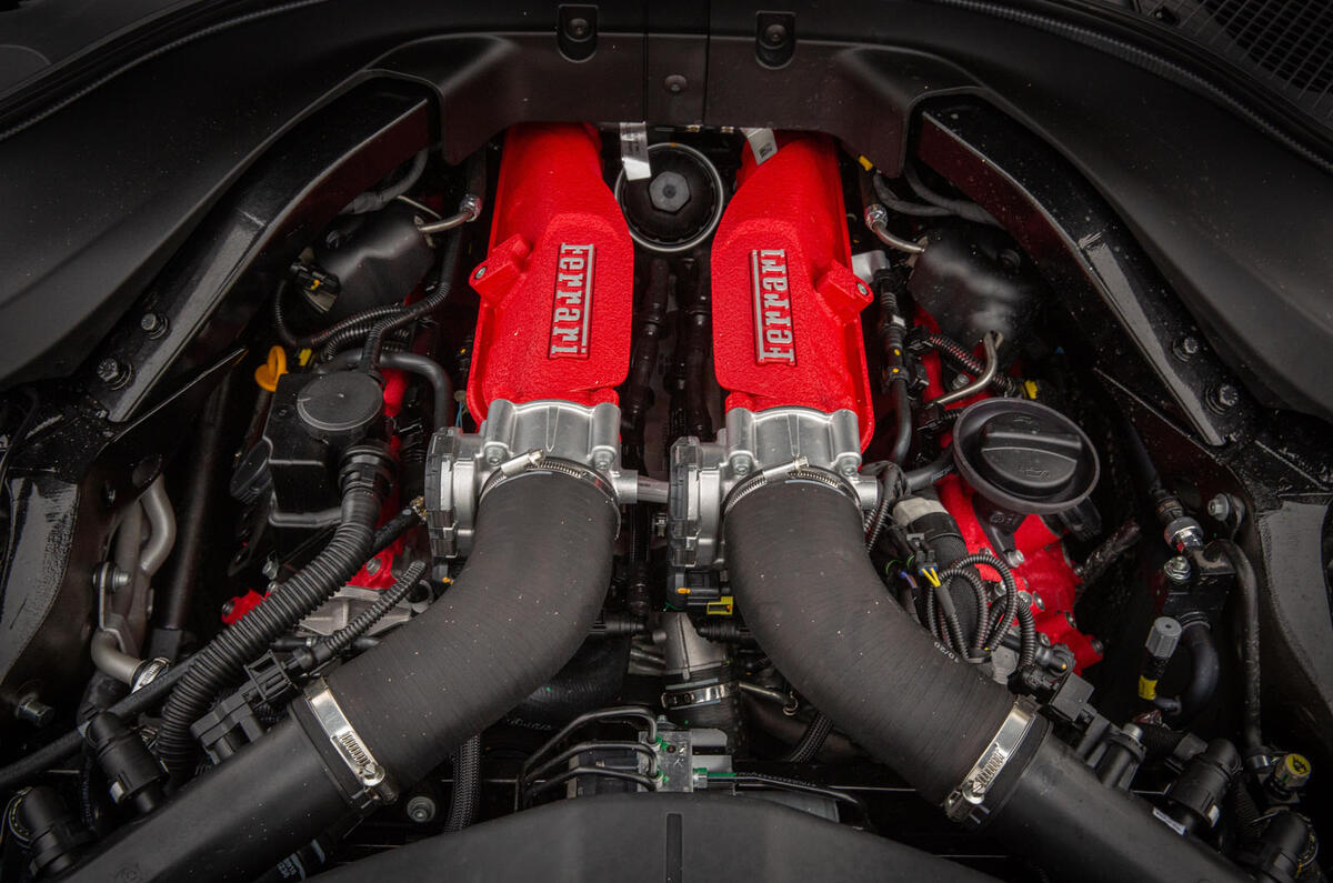 Ferrari Roma 2021 : premier examen de conduite au Royaume-Uni - moteur