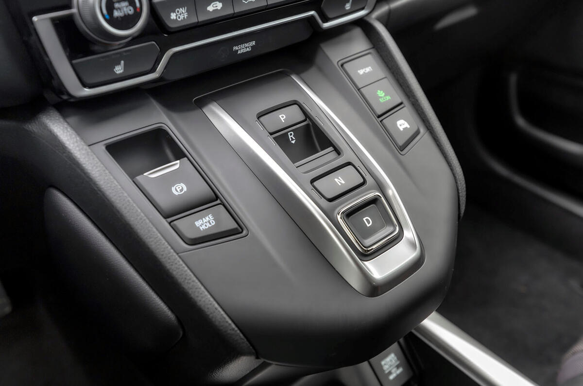 Honda Crv Hybrid >> Honda CR-V Hybrid AWD SR 2018 review | Autocar Honda Crv Hybrid >> Honda CR-V Hybrid AWD SR 2018 review | Autocar
