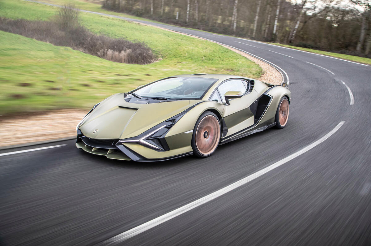 14 Lamborghini Sian 2021 : premier examen de conduite au Royaume-Uni