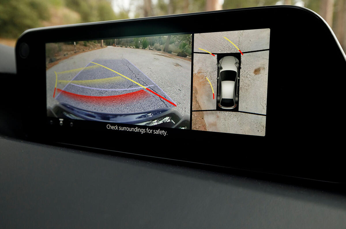 Mazda 3 2.0 Skyactiv-G 2019 first drive review - reversing camera
