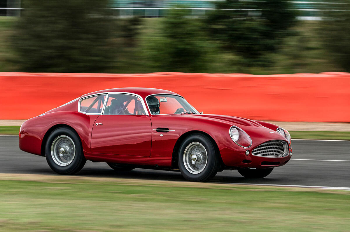 [Image: 15-aston-martin-db4-zagato-2019-fd-track...k=6yml94uF]