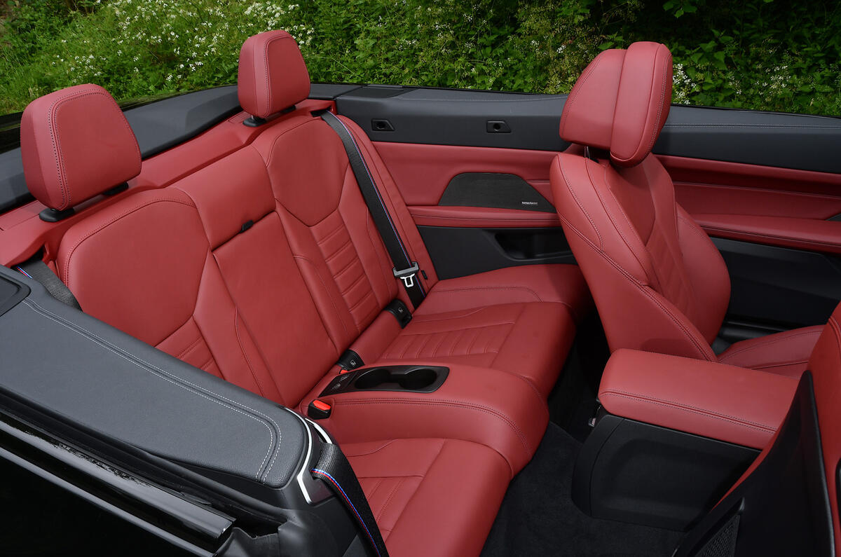 15 BMW 4 Series M440i Convertible 2021 UK FD rear seats