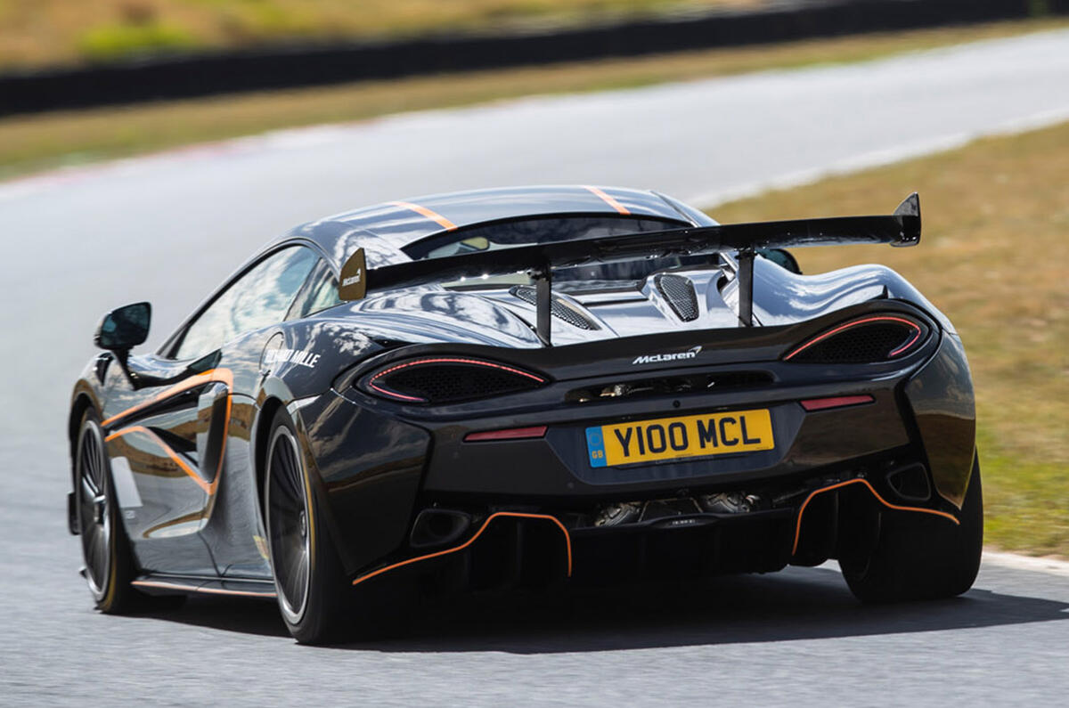 New McLaren R Pack boosts 620R driving experience | Autocar