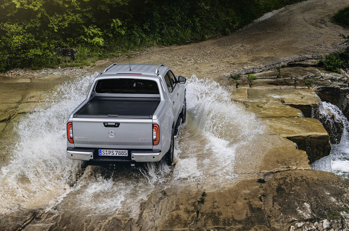 Download Mercedes Pick Up X350D Gebraucht Gif