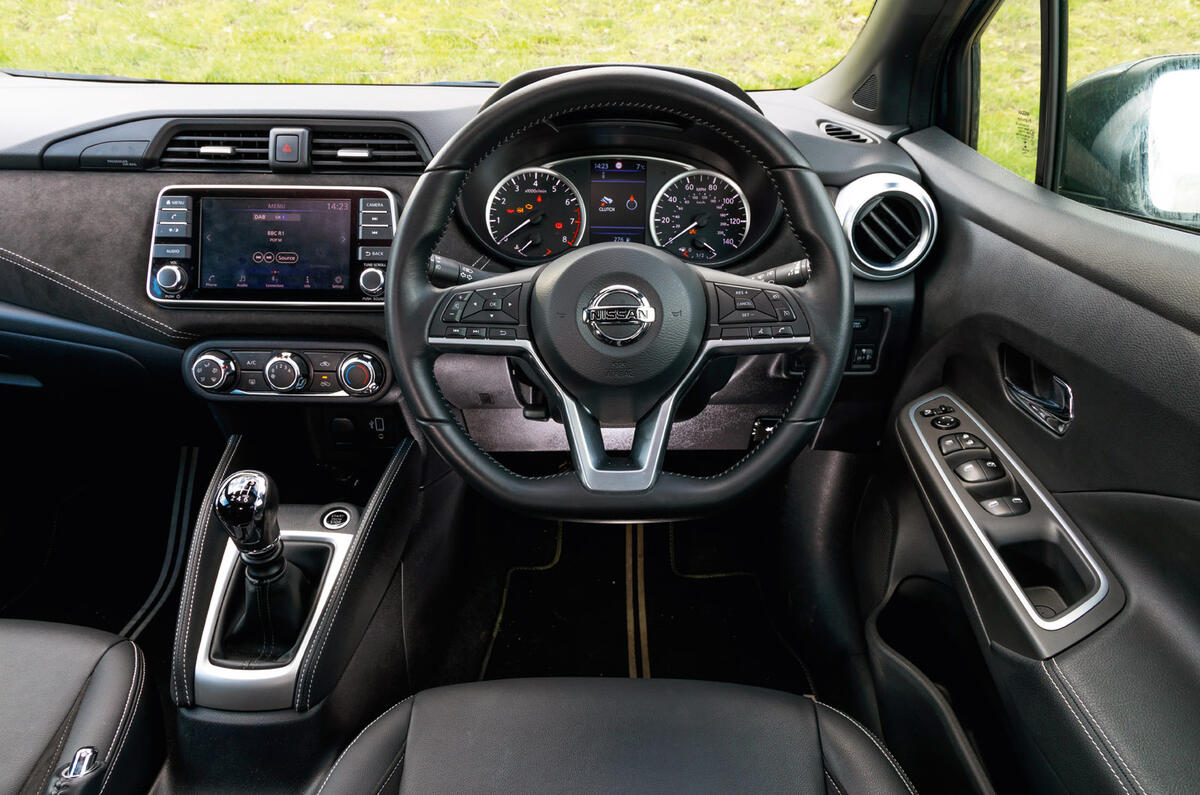 Nissan Micra - interior