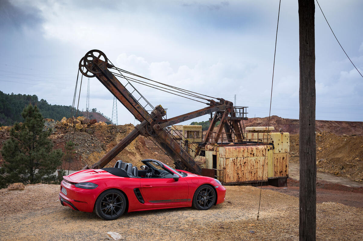 Porsche Boxster T 2019 first drive review - static