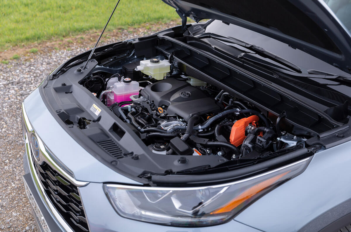 15 Toyota Highlander 2021 UE : premier essai moteur
