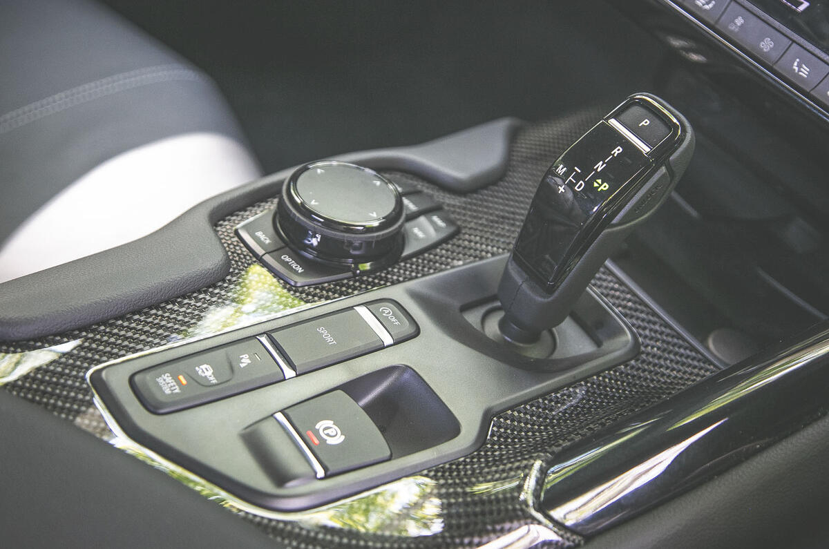 Toyota Supra 2019 UK first drive review - centre console