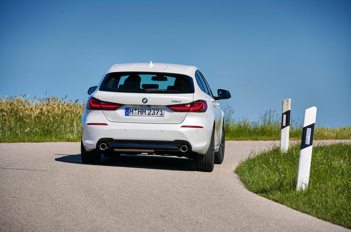 Bmw 1 Series 118d 2019 Review Autocar
