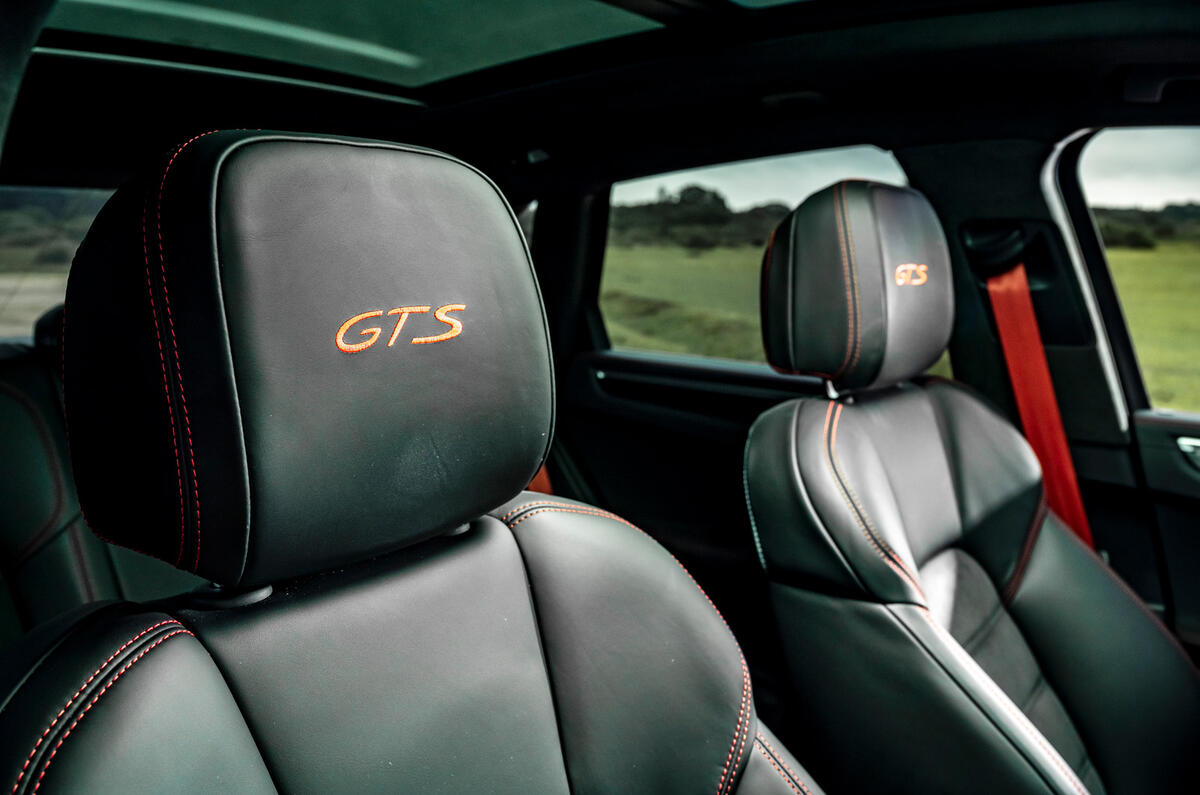 16 Porsche Macan GTS 2021 UK LHD first drive front seats