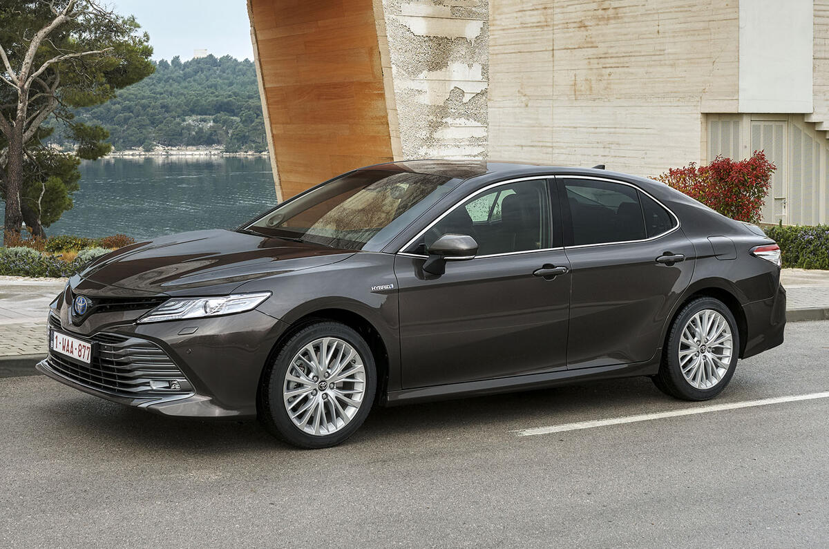 Toyota Camry 2019 European first drive review - static front