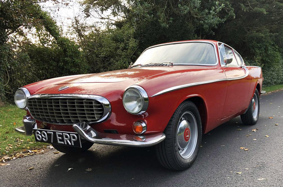 16 volvo p1800
