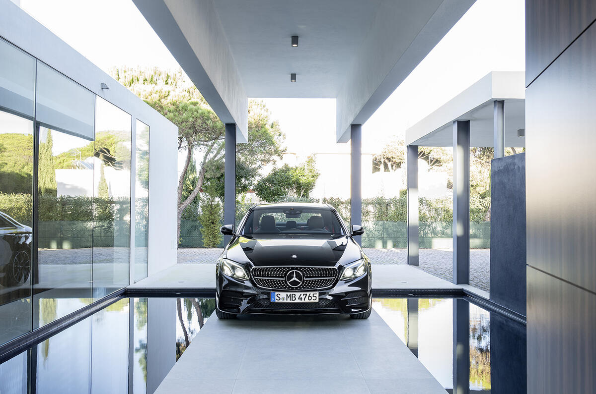 Mercedes Amg E43 4matic Revealed At New York Motor Show