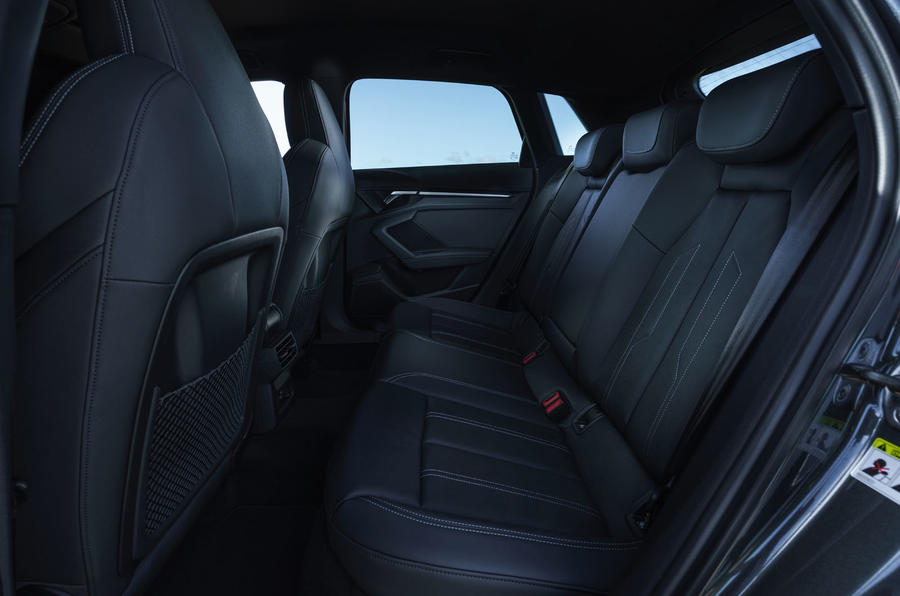 Audi A3 Sportback 2020 : premier examen de conduite au Royaume-Uni - sièges arrière