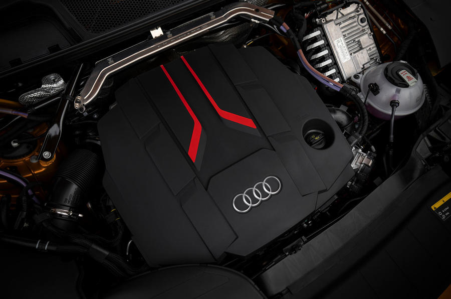 17 Audi SQ5 2021 : premier moteur d'examen de conduite