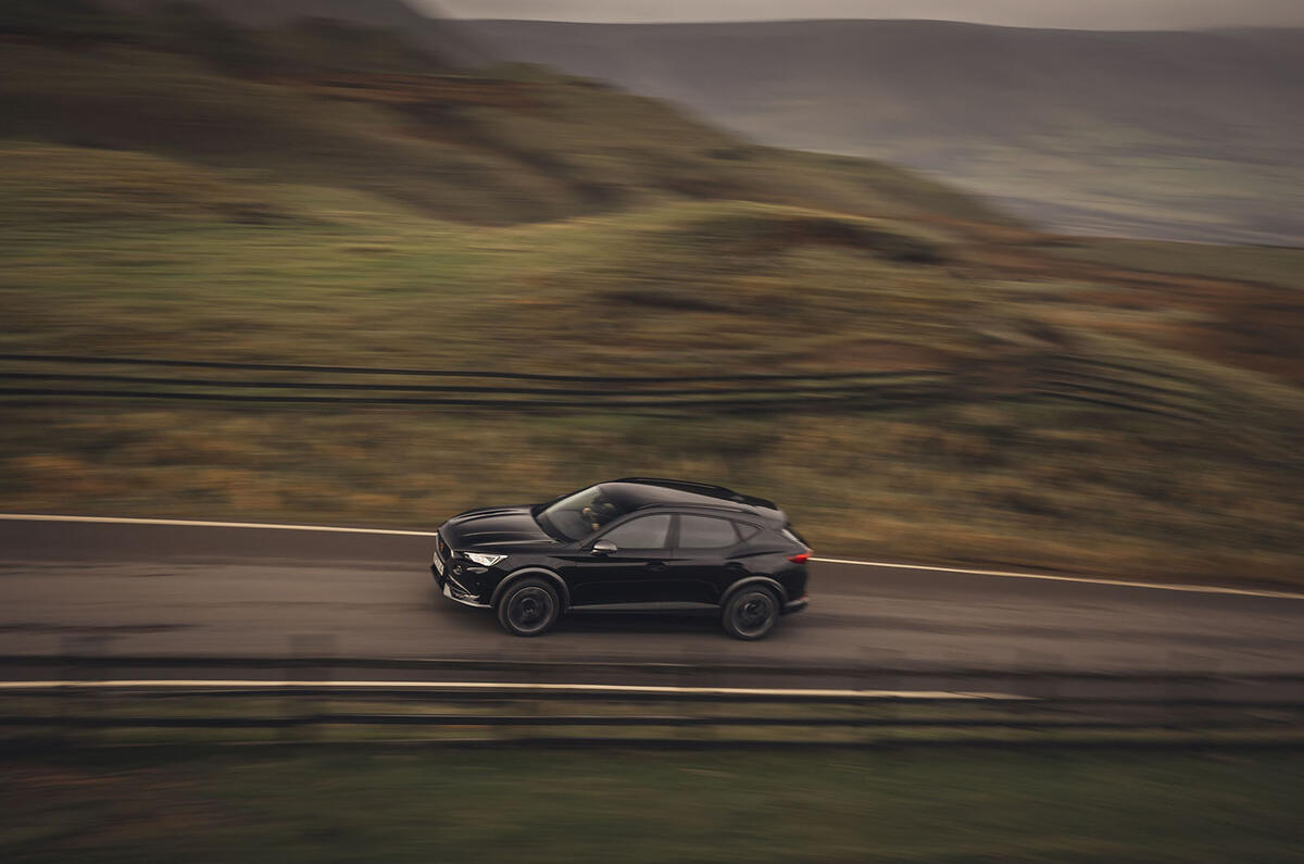 17 Cupra Formentor VZ2 2021 UK first drive on road panning