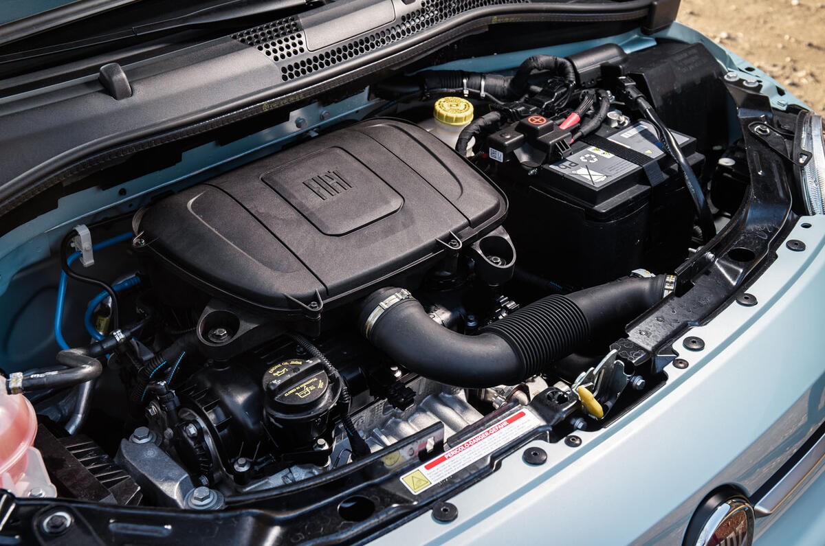 Fiat 500 Hybrid 2020 first drive review - engine