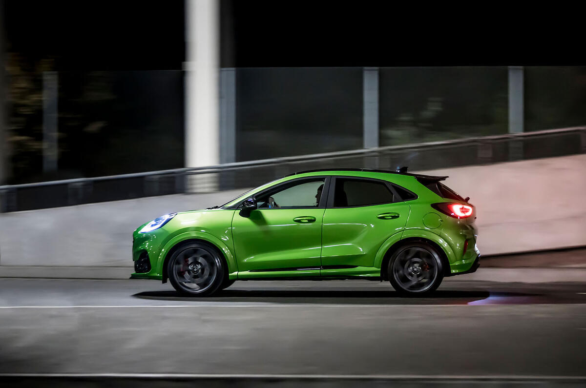 Ford Puma ST 2020 : premier bilan de conduite au Royaume-Uni - sur la route