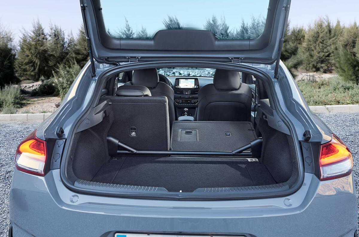 Hyundai i30 Fastback N 2019 first drive review - boot space