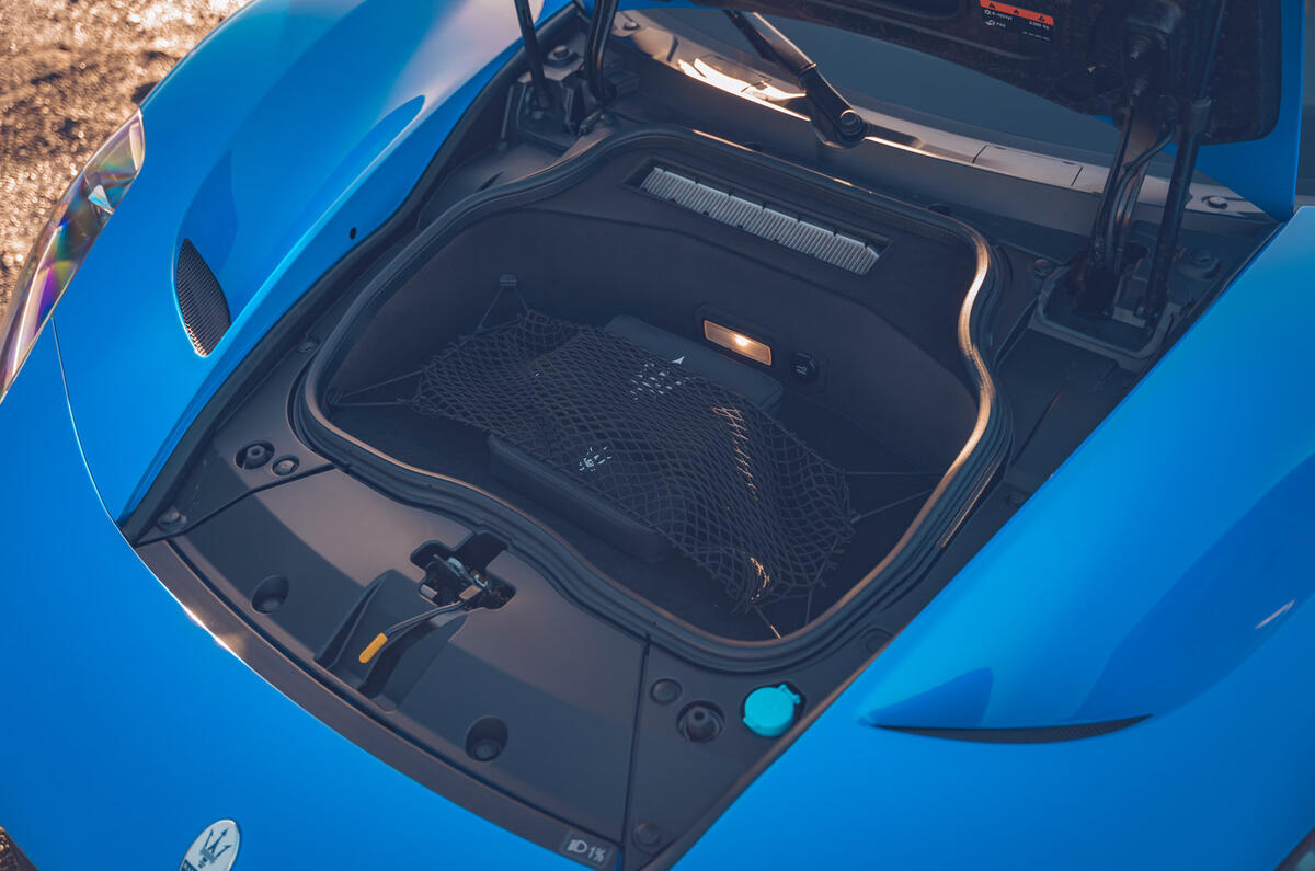 17 Maserati MC20 2022 UK first drive review froot