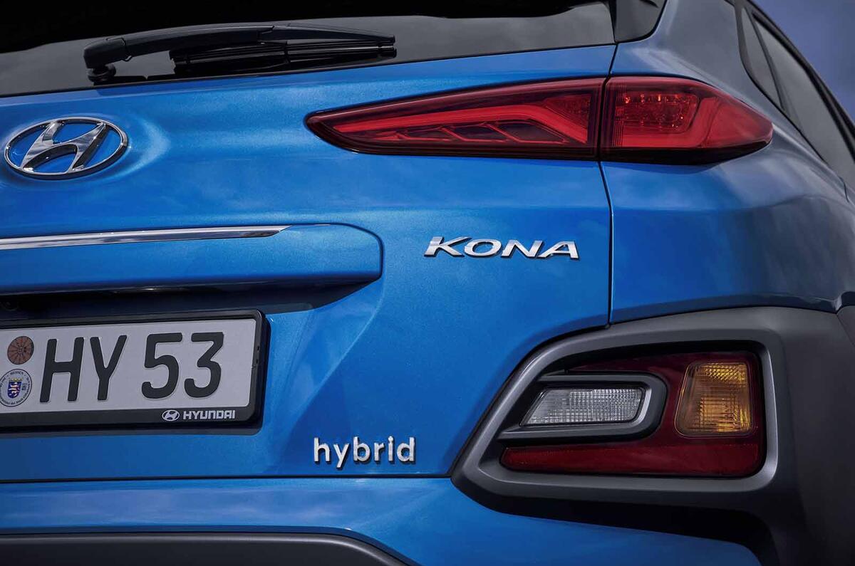 New Hyundai Kona Hybrid Revealed As 70mpg Small Suv Autocar