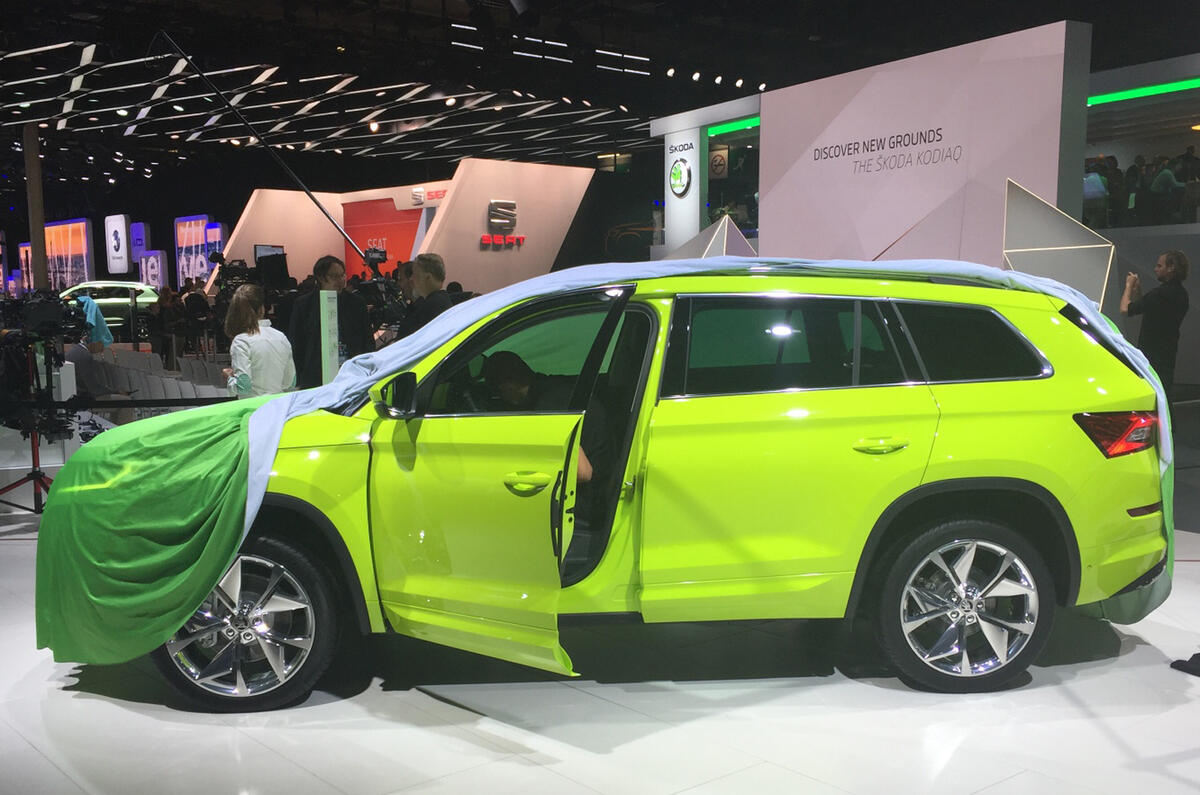 Skoda Kodiaq at the Paris motor show 2016 - show report and gallery