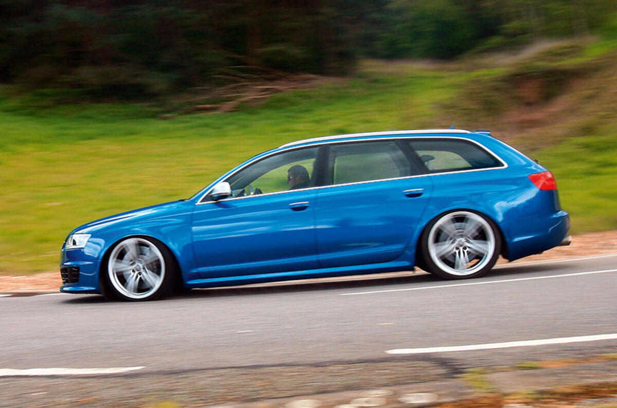 Audi RS6 2009 - tracking side