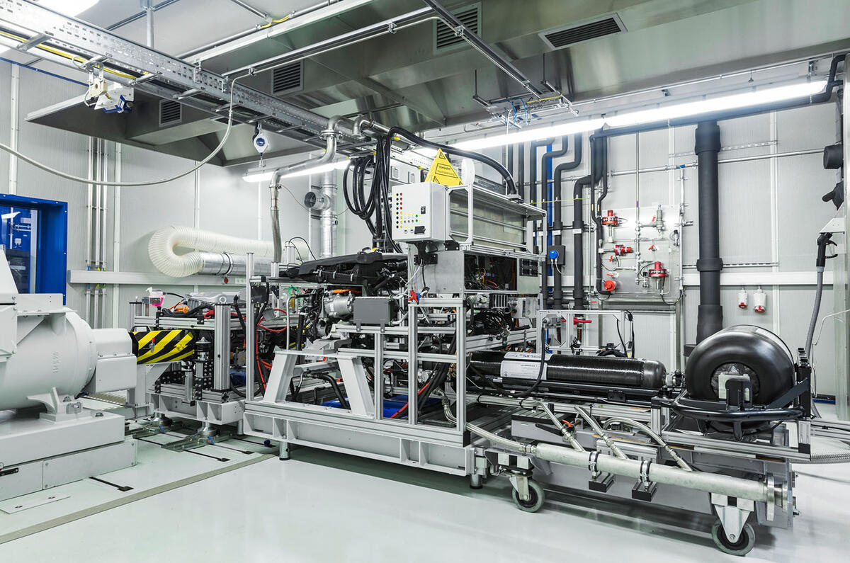 Mercedes Benz Glc Fuel Cell To Enter Production Following