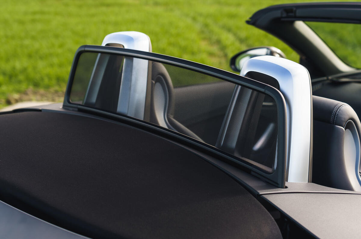 Audi TT Roadster 2019 UK first drive review - wind diffuser