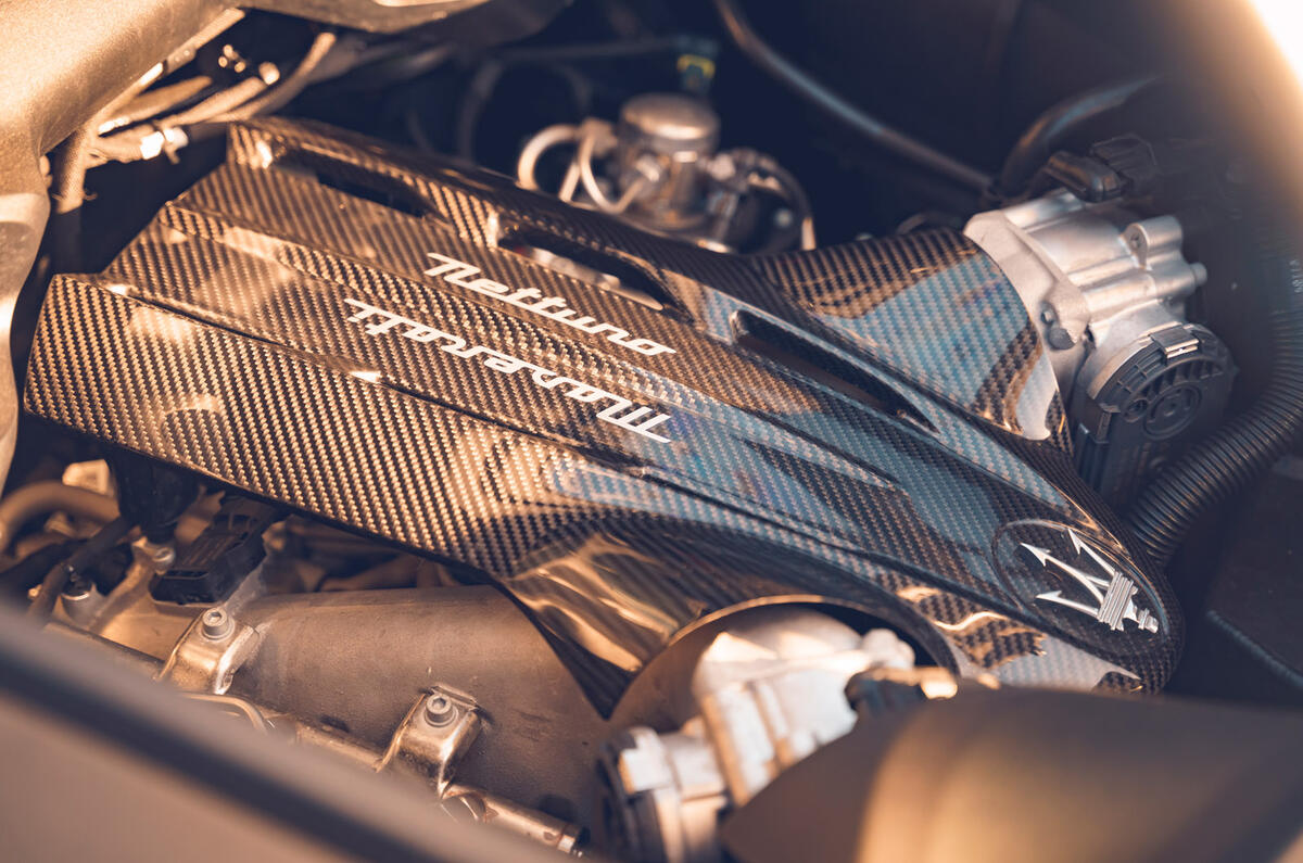 18 Maserati MC20 2022 UK first drive review engine