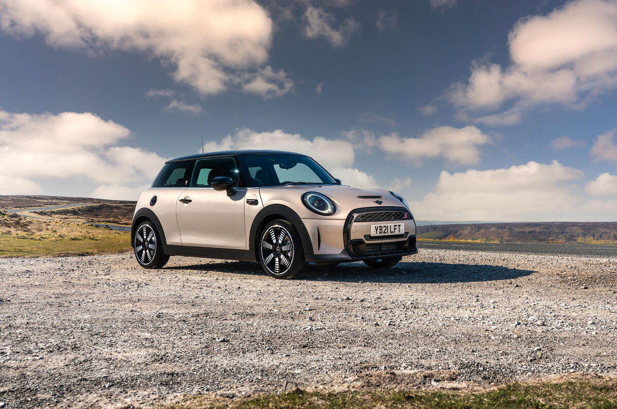 Mini Cooper S 3door hatch 2021 UK review Autocar