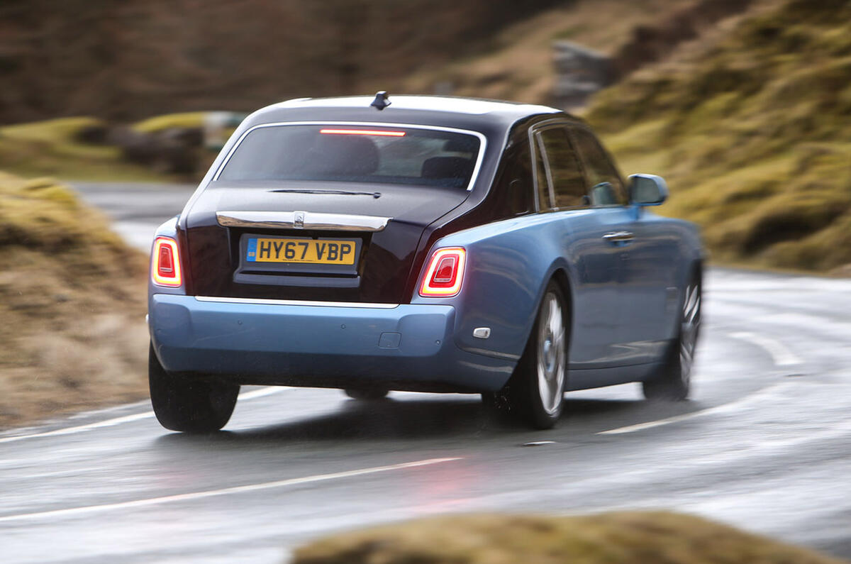 rolls royce phantom back side