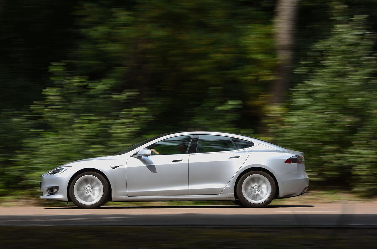 Tesla Model S 75D 2018 UK first drive Autocar