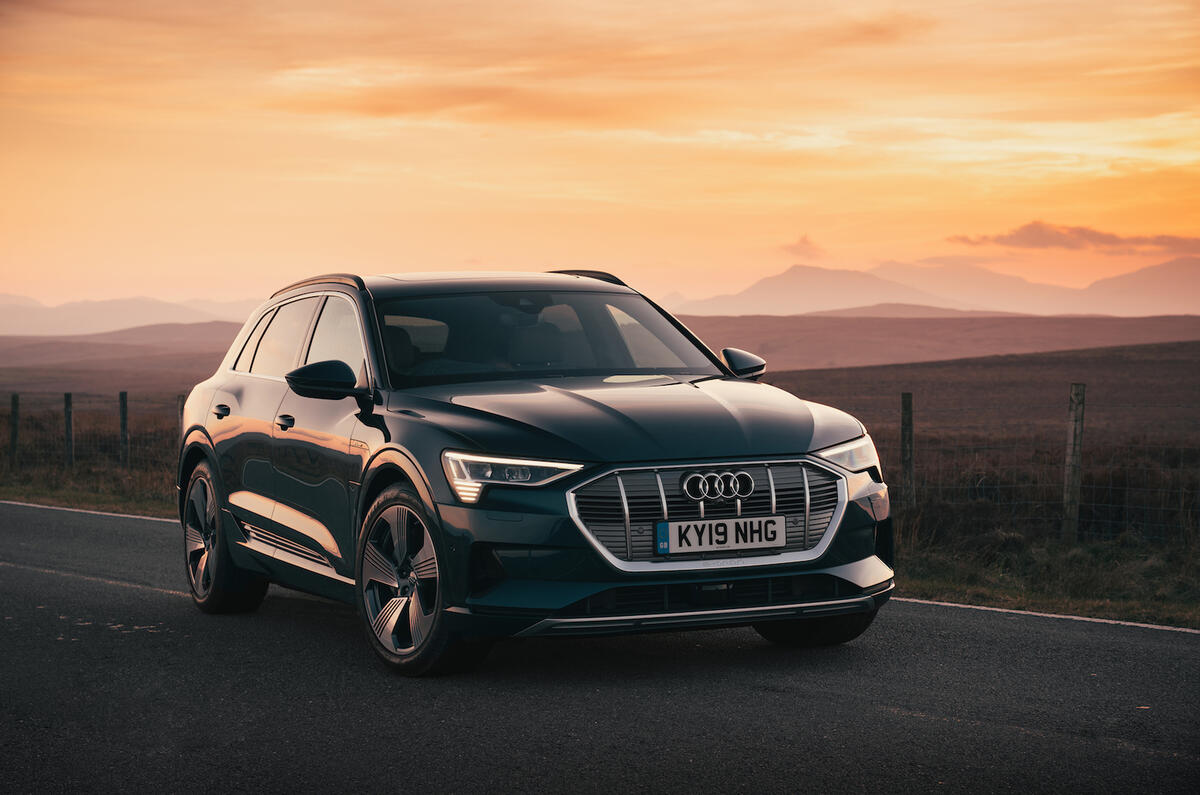 Audi E Tron 2019 Uk Review Autocar