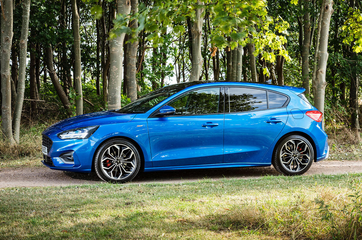 Ford Focus 1 5 Ecoboost 182 St Line X 2018 Uk Review Autocar