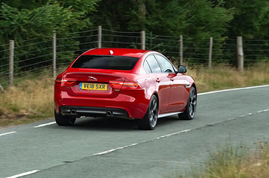 Jaguar Xe 300 Sport 2018 Uk Review Autocar