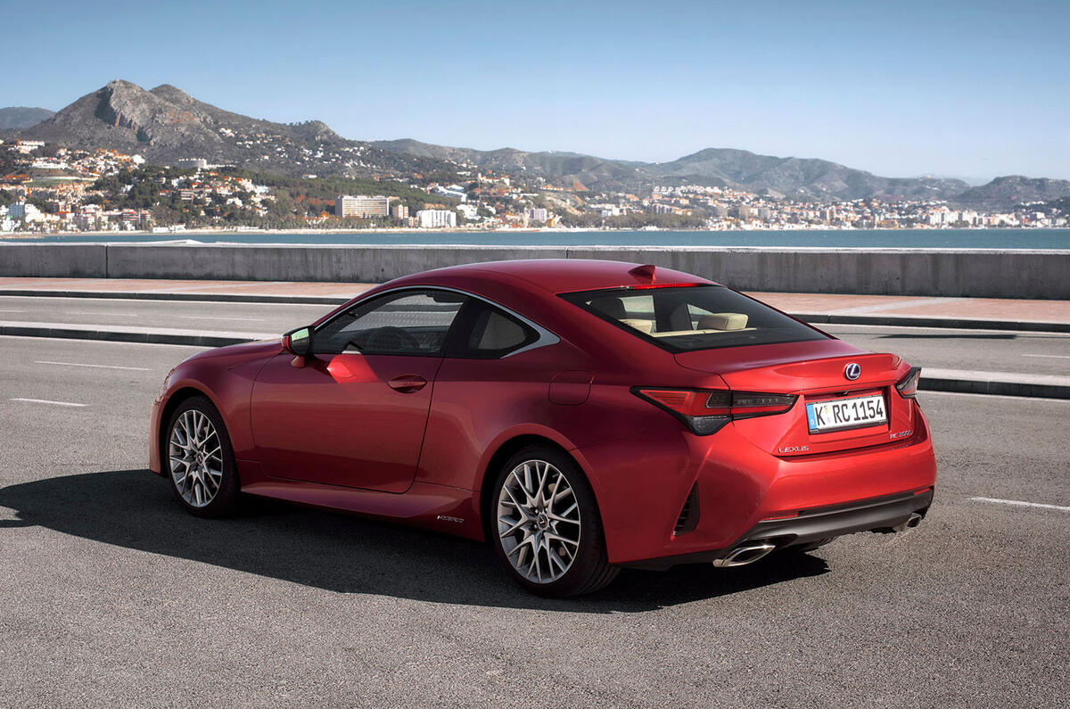 Lexus RC 300h 2019 first drive review - static rear