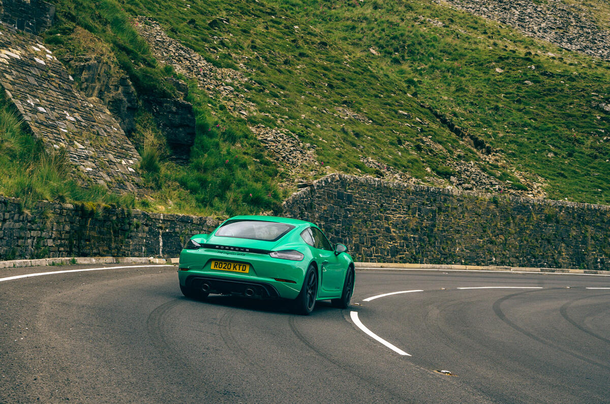 Porsche Cayman - hero rear