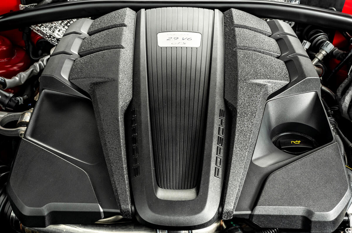 19 Porsche Macan GTS 2021 UK LHD first drive engine