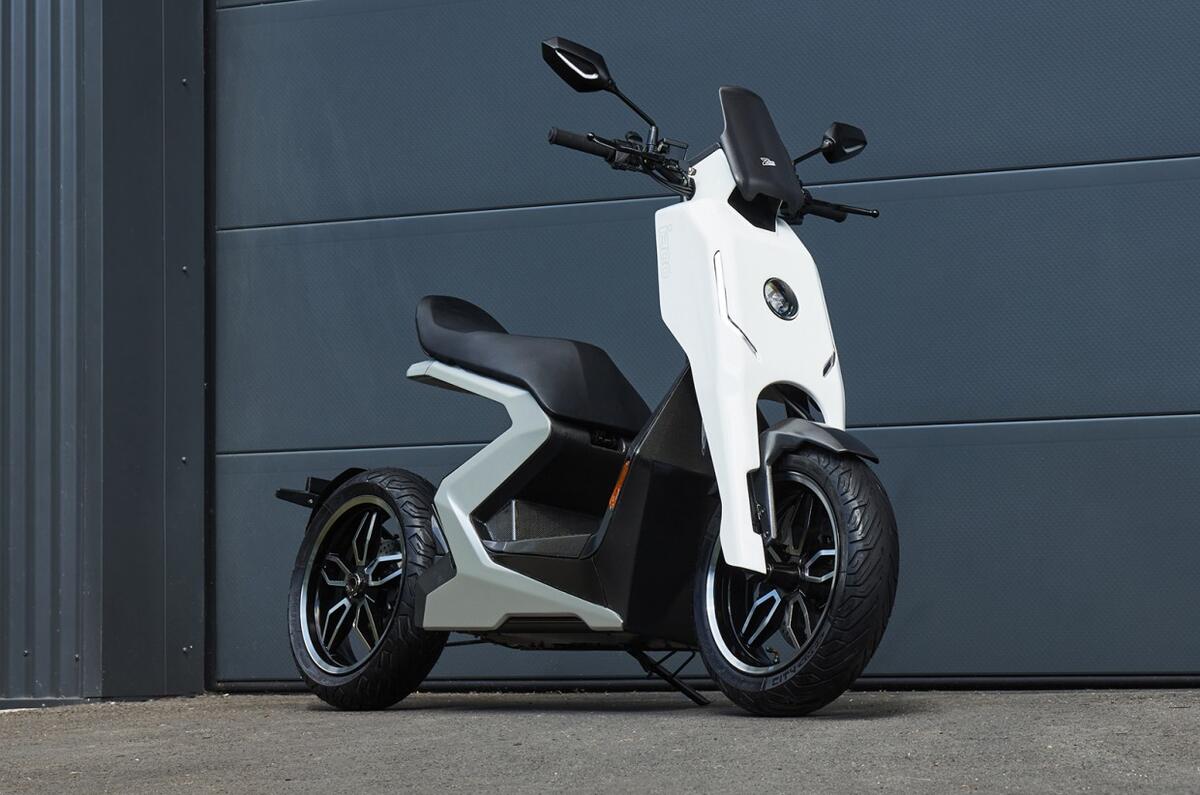 New Zapp i300 arrives as motorsport inspired urban e motorbike Autocar