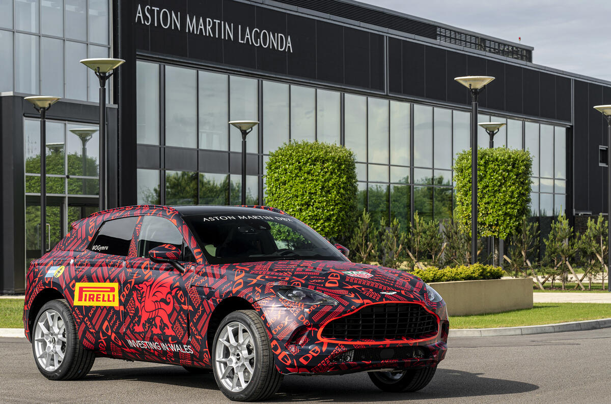 Aston Martin DBX