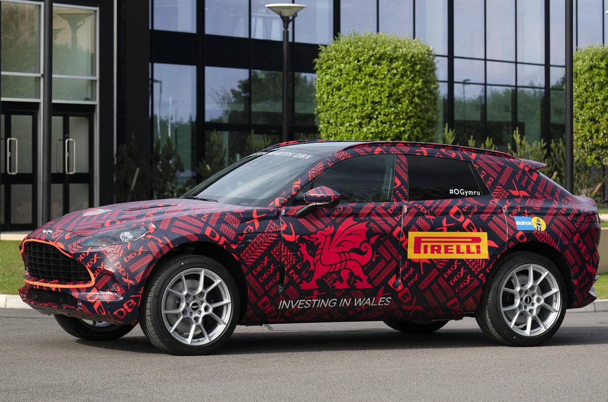 Aston Martin DBX