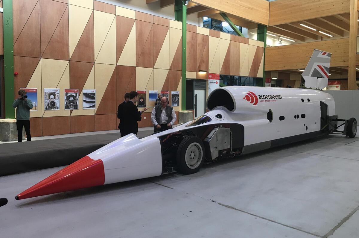 Bloodhound LSR
