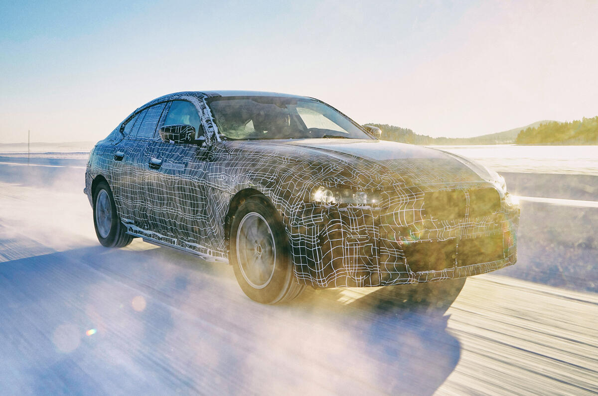 BMW i4