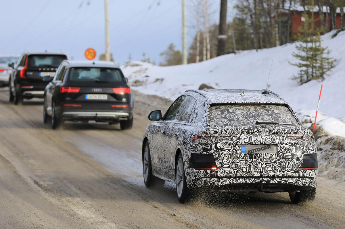 2018 Audi Q8 - new pics