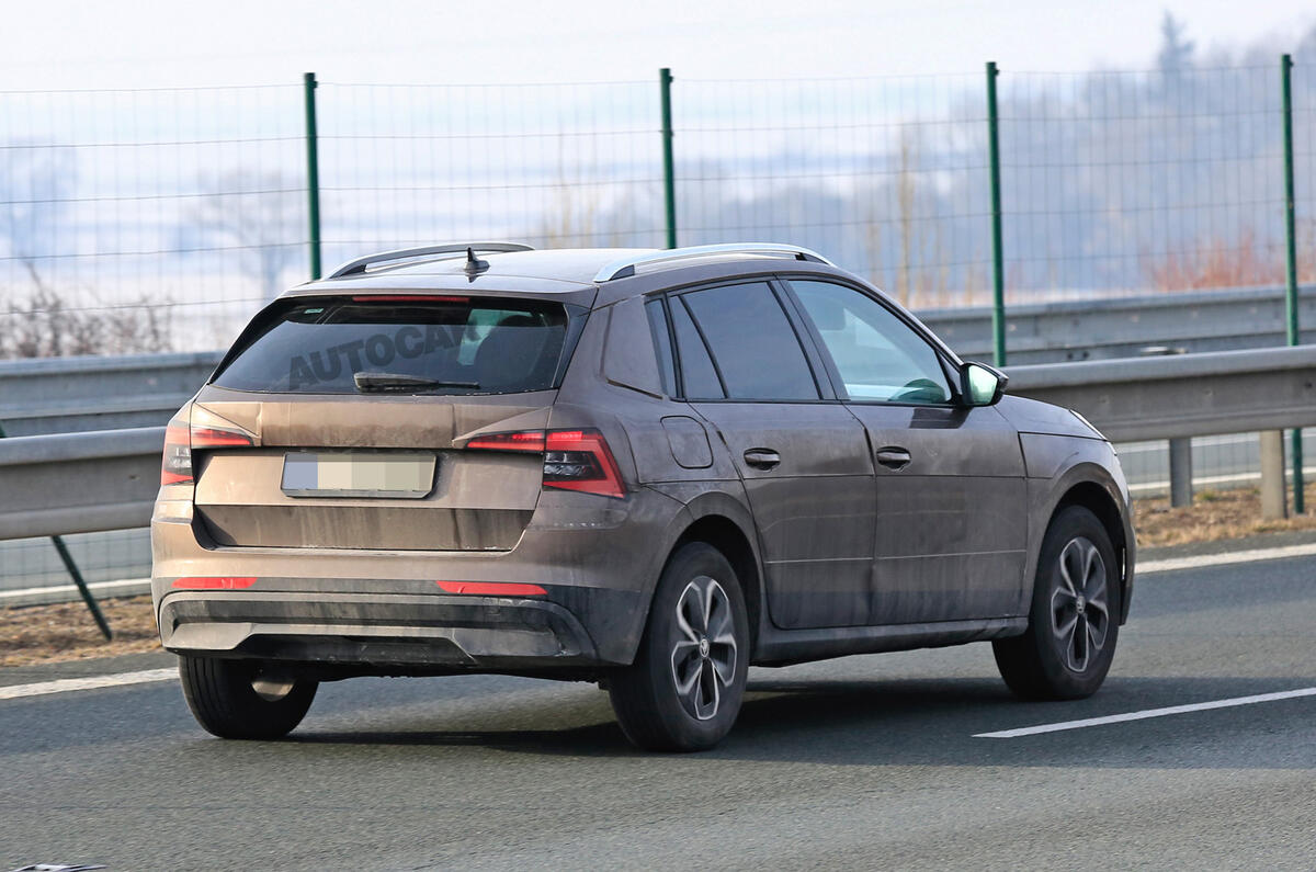 New Skoda Kamiq Suv Nissan Juke Rival Spied Testing Autocar