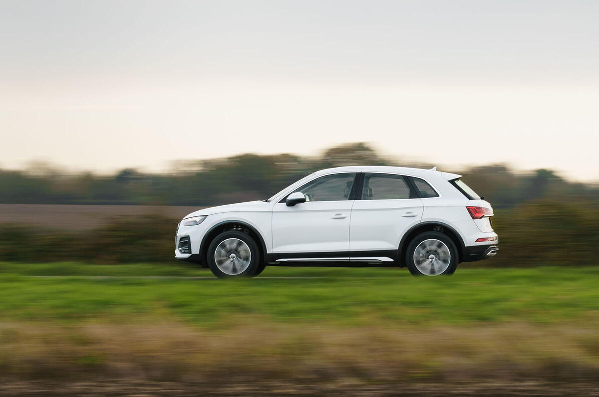 Audi Q5 40 TDI Sport 2020 UK first drive review - hero side